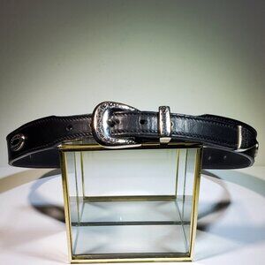 VINTAGE DANBURY MENS OIL TANNED HARNESS  LEATHER BELT...MADE IN USA...1991